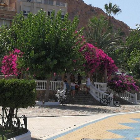 Estudio La Colonia Águilas Kültér fotó